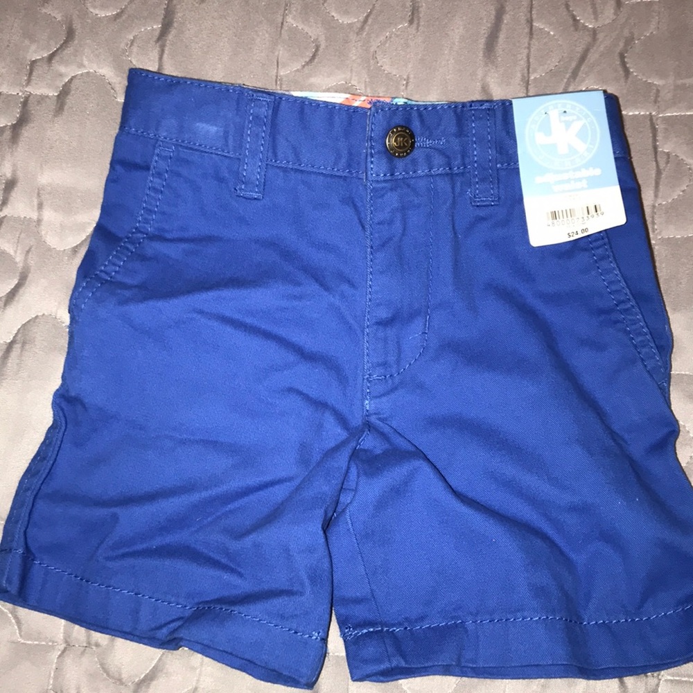 Toddler boys shorts 2T